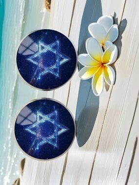 STAR OF DAVID POSTS